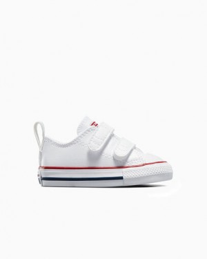 White Converse Chuck Taylor All Star Leather Kids' Sneakers Singapore | C-23815799