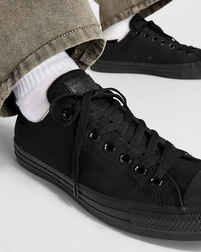 Black Converse Chuck Taylor All Star Classic Men Sneakers Singapore | C-15867939