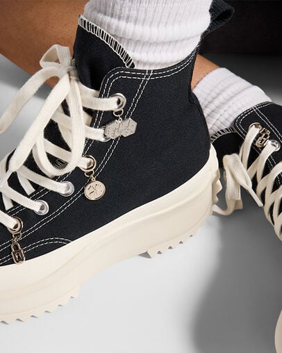 Black / Gold Converse Run Star Hike Charms Women Sneakers Singapore | C-83076419