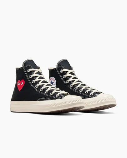 Black / Red Converse PLAY Comme des Garçons Single Heart Chuck 70 Women Sneakers Singapore | C-53804619