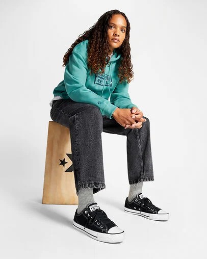 Black / White Converse CONS Chuck Taylor All Star Pro Suede Women Skate Shoes Singapore | C-94368709