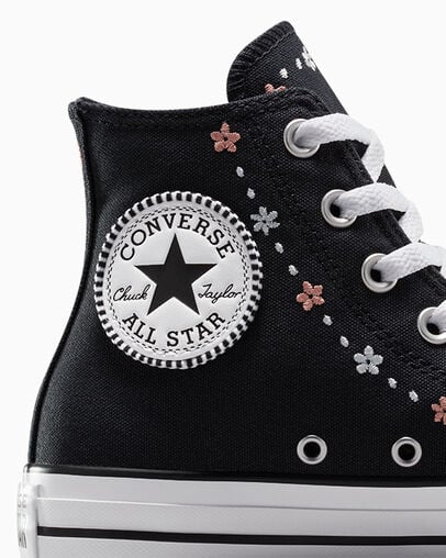Black / White Converse Chuck Taylor All Star Petite Petals Women Sneakers Singapore | C-85190279