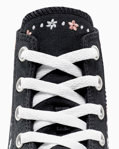 Black / White Converse Chuck Taylor All Star Petite Petals Women Sneakers Singapore | C-47650929