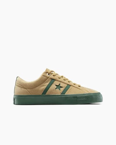 Brown / Brown Converse Converse x UNDEFEATED One Star Academy Pro Women Sneakers Singapore | C-39261859