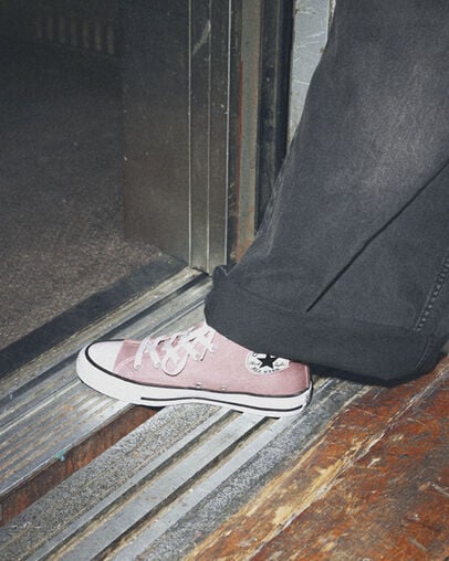 Pink Converse Chuck Taylor All Star Women Canvas Shoes Singapore | C-97143509