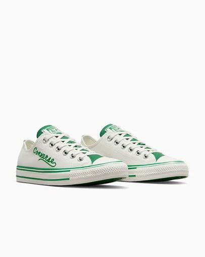 White Converse Chuck Taylor All Star Retro Varsity Women Sneakers Singapore | C-38691479