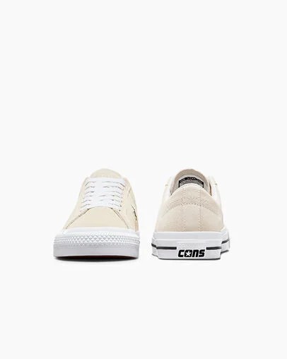 White / Black Converse CONS One Star Pro Suede Women Skate Shoes Singapore | C-39164289