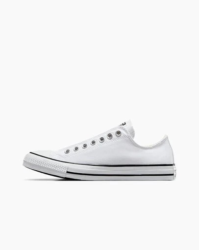 White / Black Converse Chuck Taylor All Star Women Slip On Shoes Singapore | C-59613249
