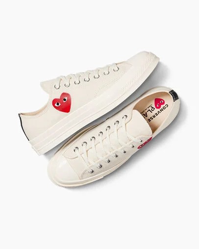 White / Black / Red Converse PLAY Comme des Garçons Single Heart Chuck 70 Men Sneakers Singapore | C-24387509