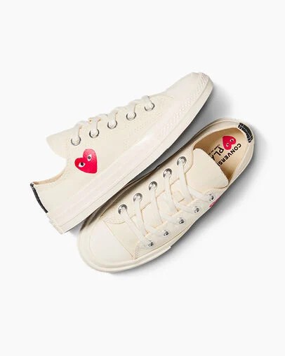 White / Red / Black Converse PLAY Comme des Garçons Single Heart Chuck 70 Kids' Sneakers Singapore | C-75493269