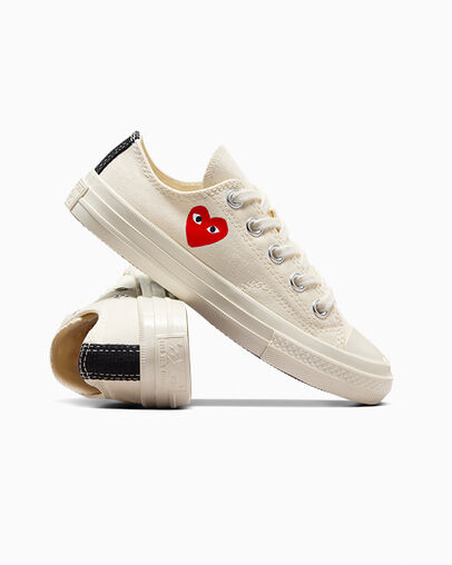White / Red / Black Converse PLAY Comme des Garçons Single Heart Chuck 70 Kids' Sneakers Singapore | C-75493269